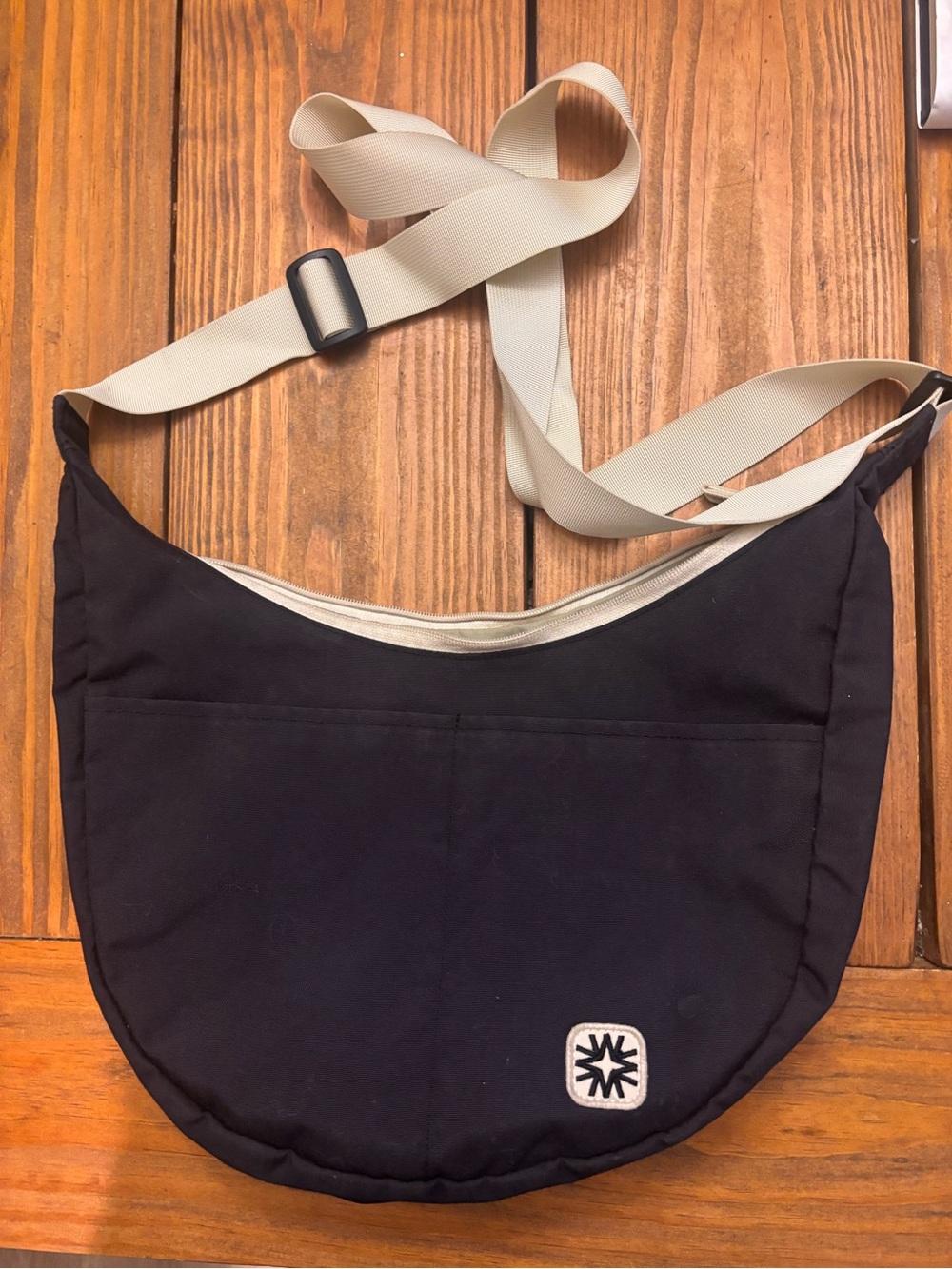 Black Bay bag with Contrast Cream Strap